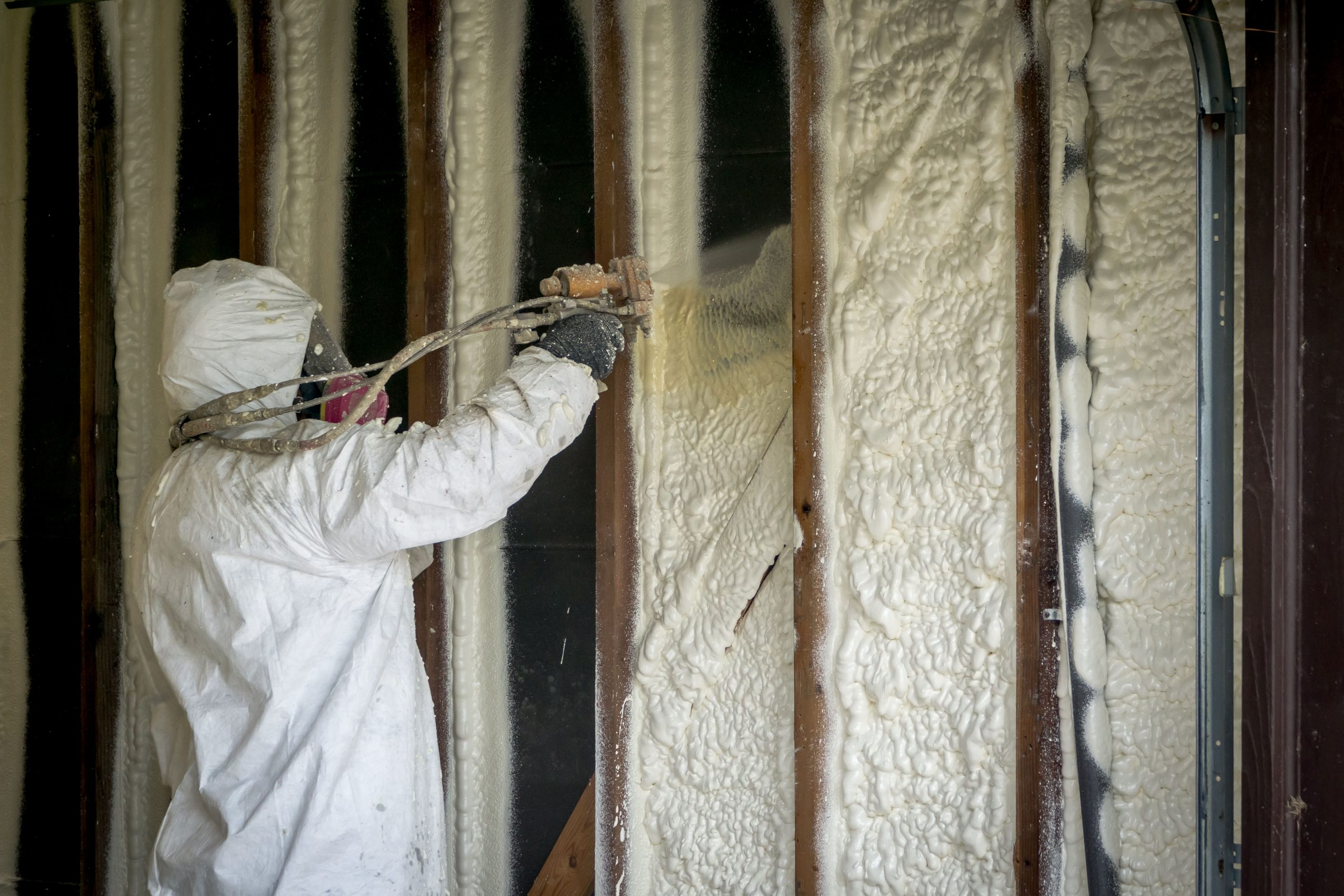professional spray foam insulation contractor